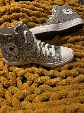 Converse Chuck Taylor High Top Glitter Sneakers Silver Women’s